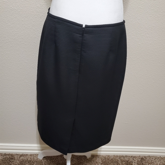 Liz Claiborne two piece set - Picture 6 of 8